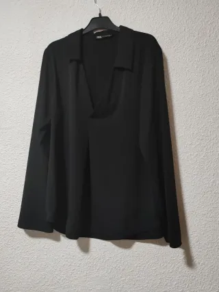 Blusa Zara Negra