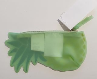 4 Monederos/Neceser PIÑA marca KIABI solo 7 euros!