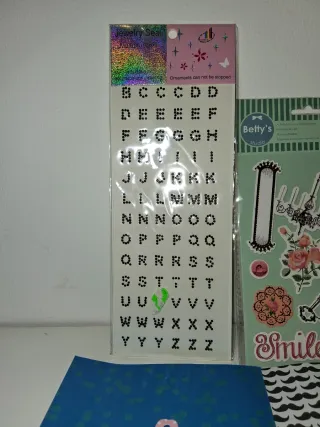 4 Pliegos Papel Scrapbooking Adhesivo