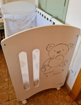 Cuna y cambiador Micuna