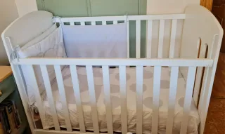 Cuna y cambiador Micuna