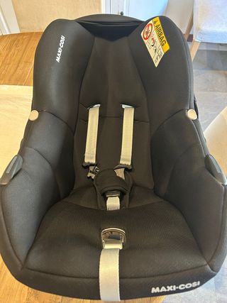 Maxi Cosi CabrioFix. incluye adaptador bugaboo fox