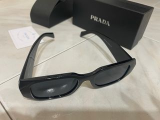 Occhiali da sole Prada neri