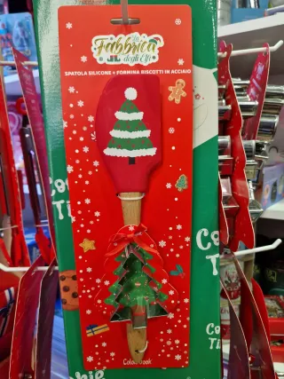 Spatola silicone e formine biscotti Natale