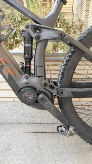 Ebike Trek Rail 9.7 Carbono Batería 620Wh