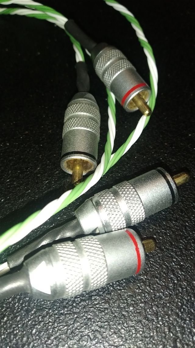 Cavi di segnale hi-end artigianali