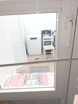 Puerta bandera aluminio