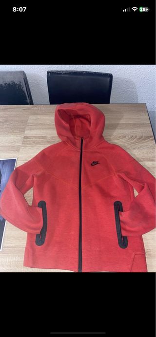 Chaqueta Nike Tech Fleece Roja