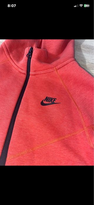 Chaqueta Nike Tech Fleece Roja