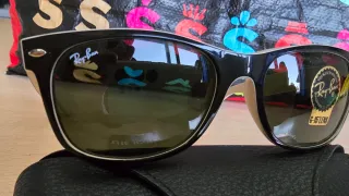 Gafas de Sol Ray-Ban RB2132 New Wayfarer