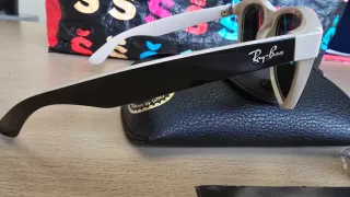 Gafas de Sol Ray-Ban RB2132 New Wayfarer