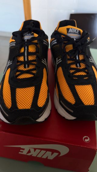 Nike Vomero 5 Hombre Negro Amarillo Nuevo