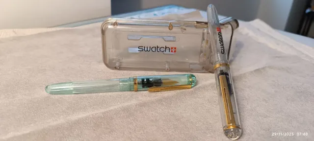 Set 2 penne Swatch con astuccio