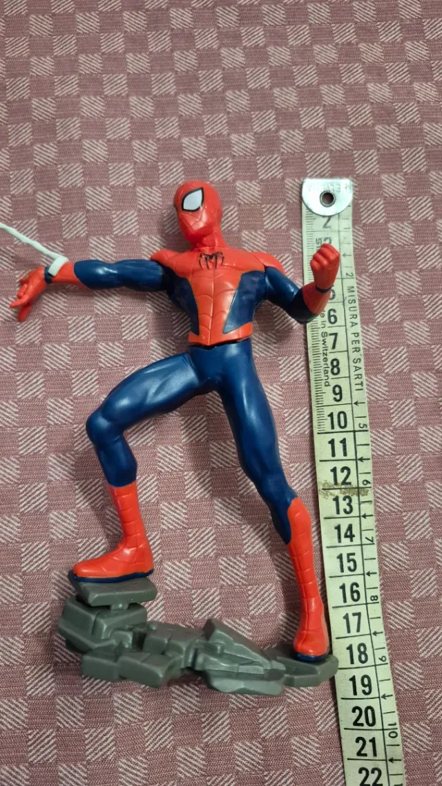 Set 4 Supereroi Action Figures