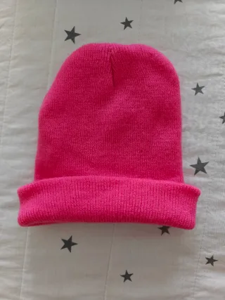 Gorro rosa tejido