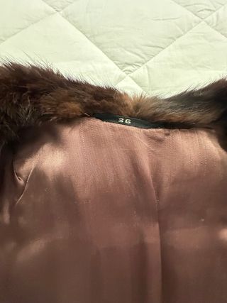 Abrigo de pelo “marrón color visón “