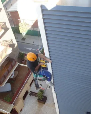 Multiservicios Manitas 24h, no cobramos salidas