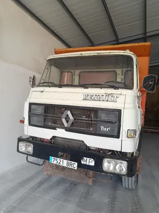 Camión Renault Barreiros 34t 320D.