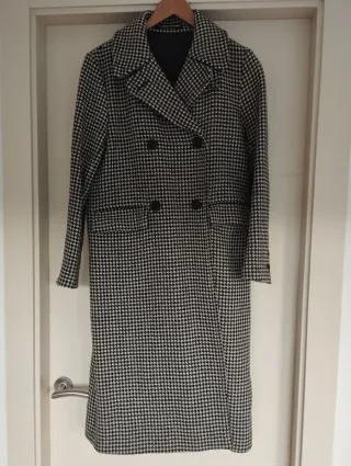 Abrigo 68% Lana, muy buen estado