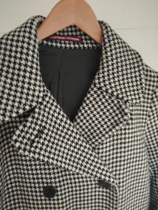 Abrigo 68% Lana, muy buen estado