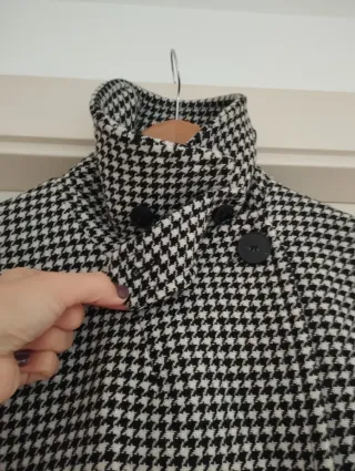 Abrigo 68% Lana, muy buen estado