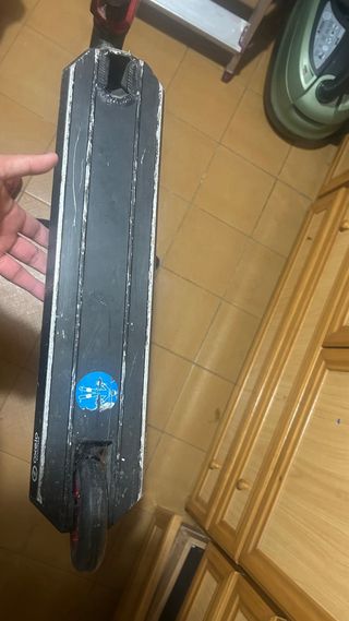 Patín Freestyle Negro y Rojo