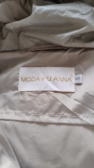 Piumino azzurro taglia S