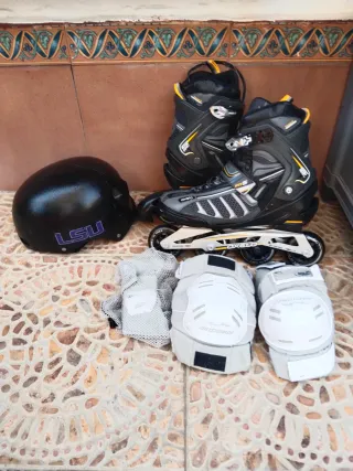 Patines en línea, casco y protecciones