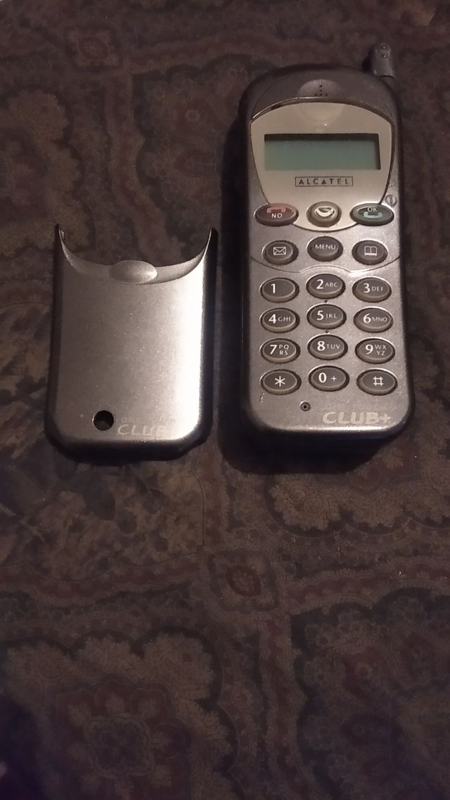 Alcatel One Touch Club Plus 1998