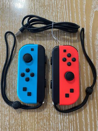 Joycons azul y rojo nintendo switch