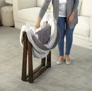 Ingenuity FoldAway Rocking Wood Bassinet OM-5M Car