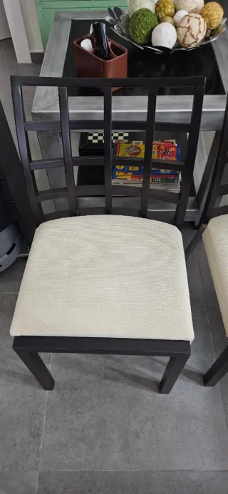 Mesa de comedor y 6 sillas