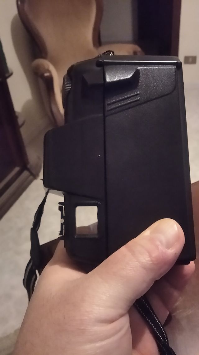 Sony Royal 35mm + flash TTL