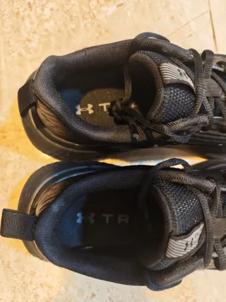 Zapatillas Entrenamiento UA Hombre Negras