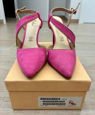 Zapatos de tacón fucsia Menbur