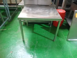 Mesa Acero Inoxidable 71x59x56 cm