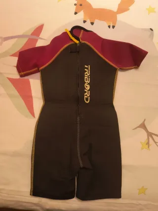 Lote neoprenos Talla 6 Años