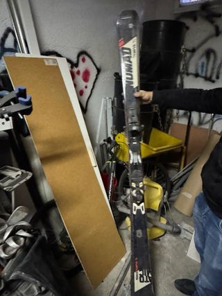 Esquís Atomic Nomad 181 con fijaciones