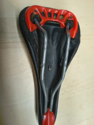 Sillín de Bicicleta Negro