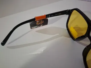 Gafas de sol polarizadas amarillas + funda de tela