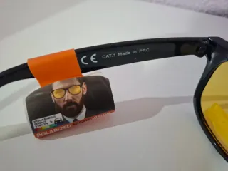 Gafas de sol polarizadas amarillas + funda de tela