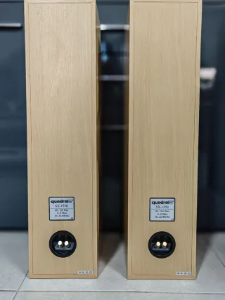 Pareja Altavoces Columna Quadral SX-1550