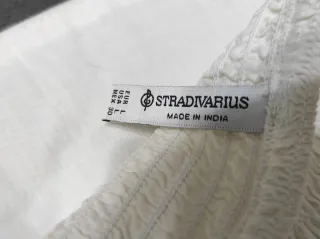 Blusa blanca escote cuadrado