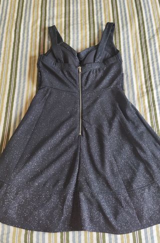 Vestido gris con brillos Talla 36