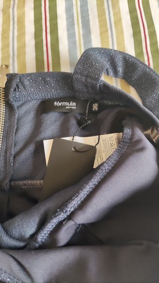 Vestido gris con brillos Talla 36