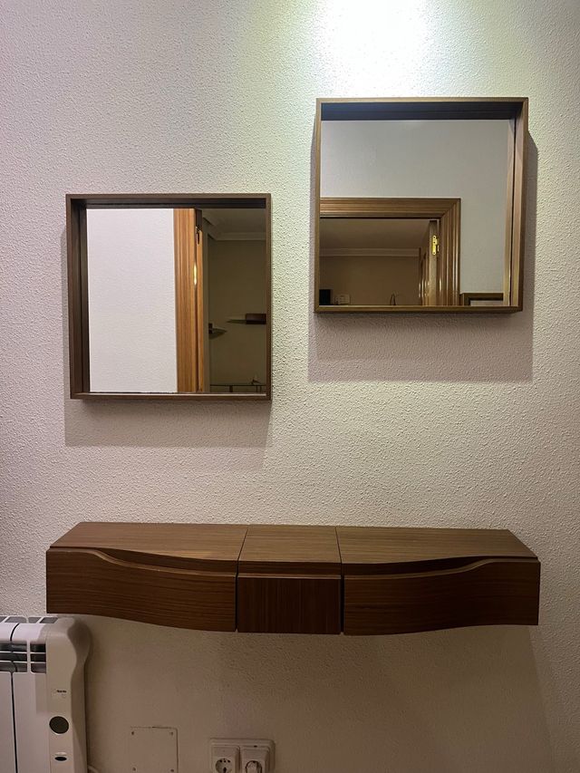 Móvel de entrada com 2 espelhos e gavetas