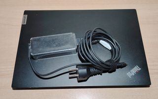 Portátil Lenovo Thinkpad E14 Gen 2 FULLHD, 256 SSD