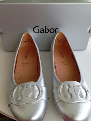 Zapatos planos Gabor piel plateados talla 40