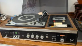 Tocadiscos Bettor EF 53K