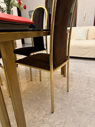 Tavolo Salone  Vetro Fumè e 4 sedute